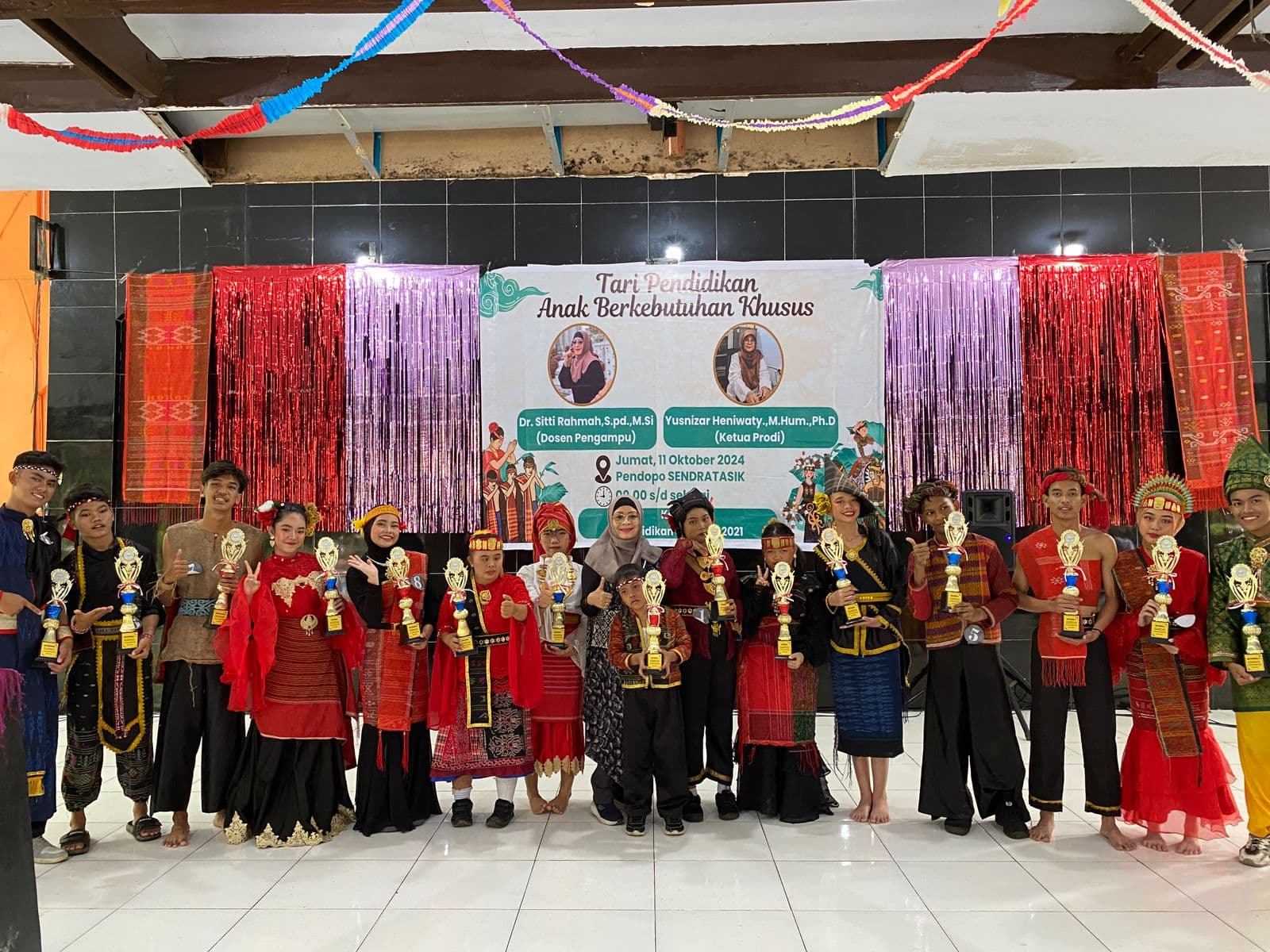 Siswa SLB-E Negeri Pembina Medan Tampilkan Tari ABK, Dapat Juara