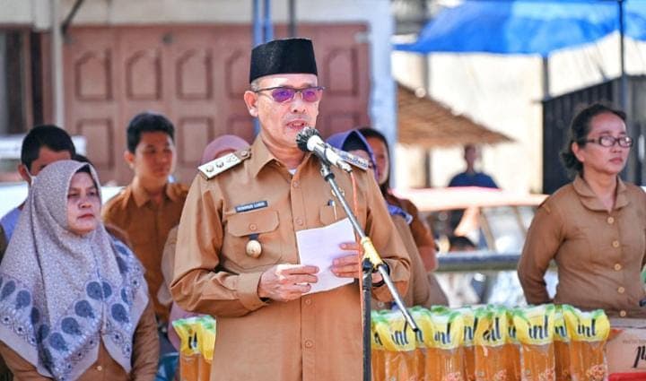 Wakil Bupati Tapanuli Tengah Buka Pasar Murah dalam Rangka Ramadhan dan Sambut Hari Raya Idul Fitri 1446 H