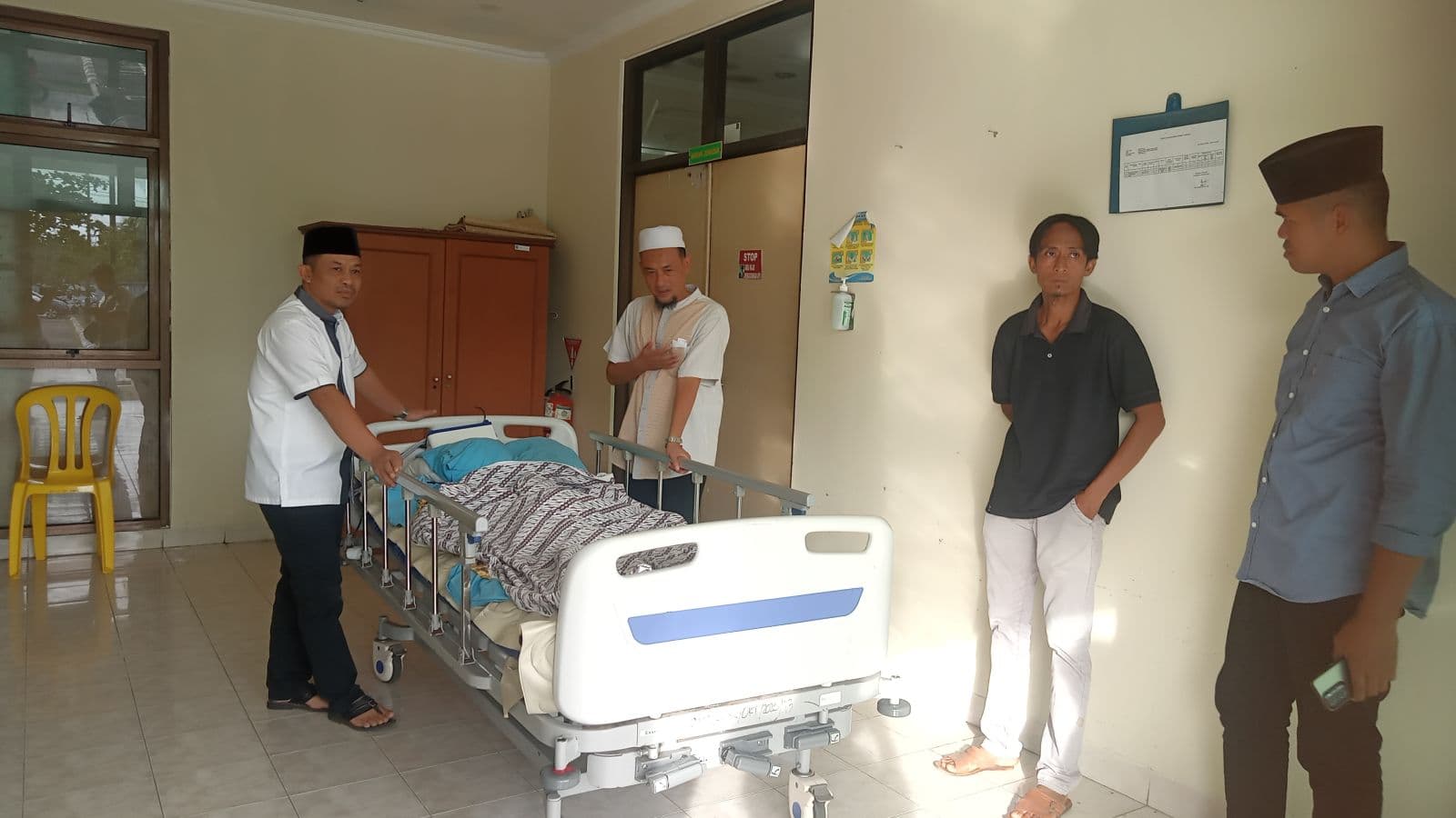 Ibunda Sekretaris Kominfotik Tutup Usia, Bupati Bengkalis Sampaikan Belasungkawa