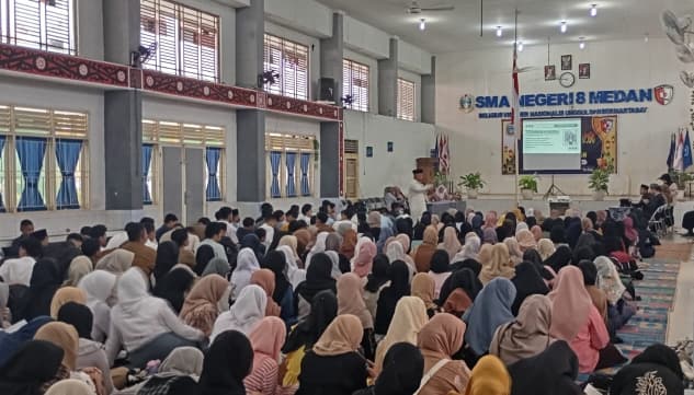 SMA Negeri 8 Medan Mulai Pesantren Kilat Ramadhan