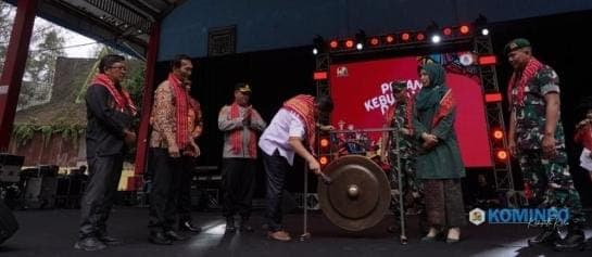 Wabup Karo Buka Pekan Kebudayaan Daerah 2025 dan Lantik Forum Pelestarian Budaya
