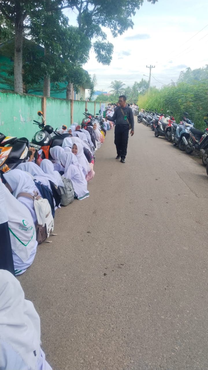 Gara gara Konflik Aset, Puluhaan Pelajar Alwasliyah Dilarang Masuk Sekolah Pemkab Deli Serdang ” biadab”