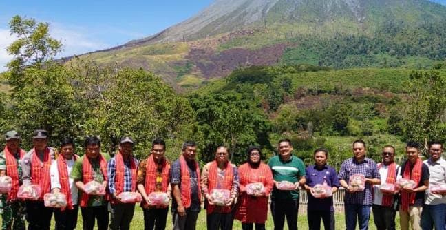 Wabup Karo Hadiri Astacita Summit 2025 di Desa Kutagugung