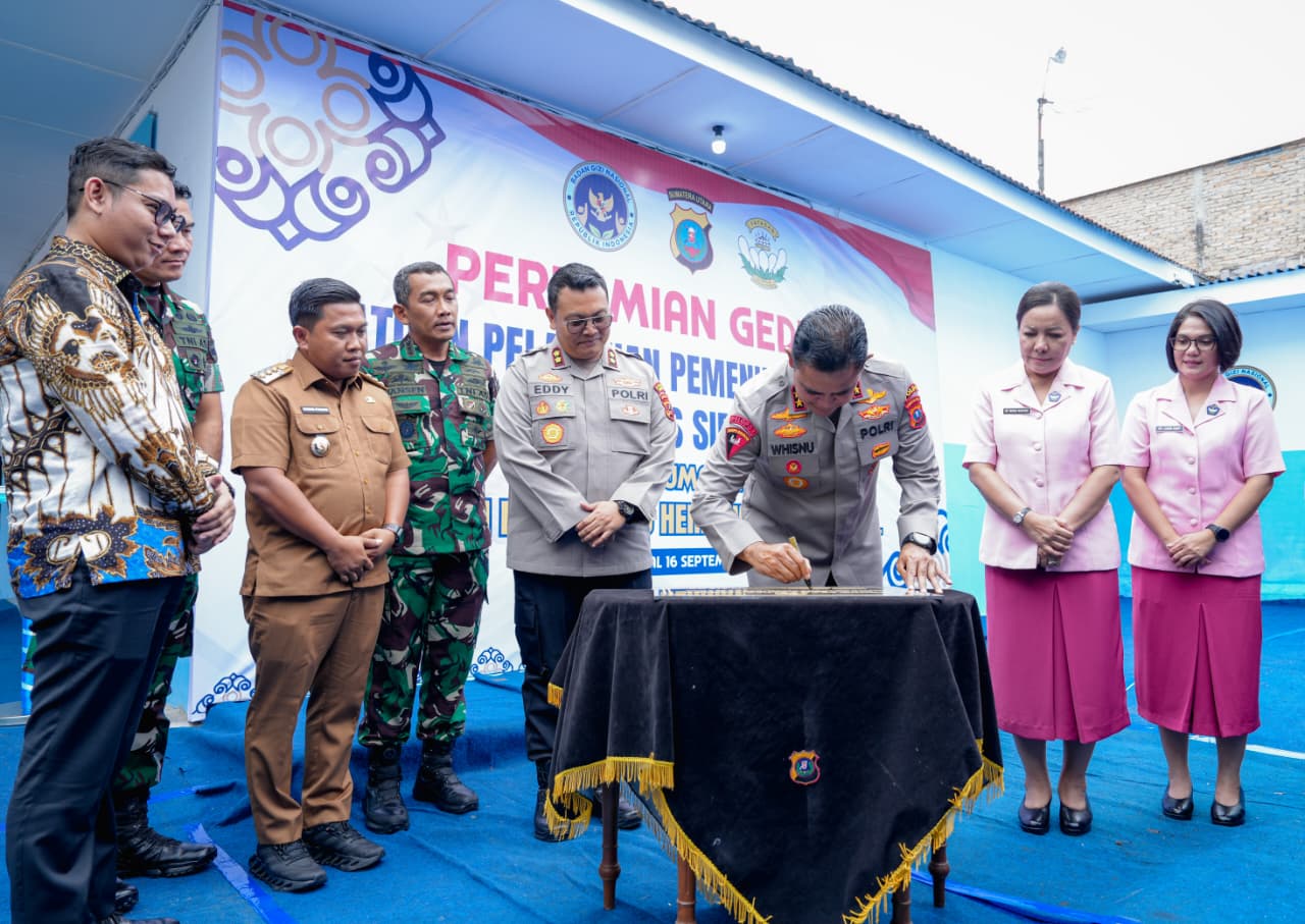 Dukung Program MBG Presiden,Kapolda Sumut Resmikan Gedung SPPG Polres Sibolga