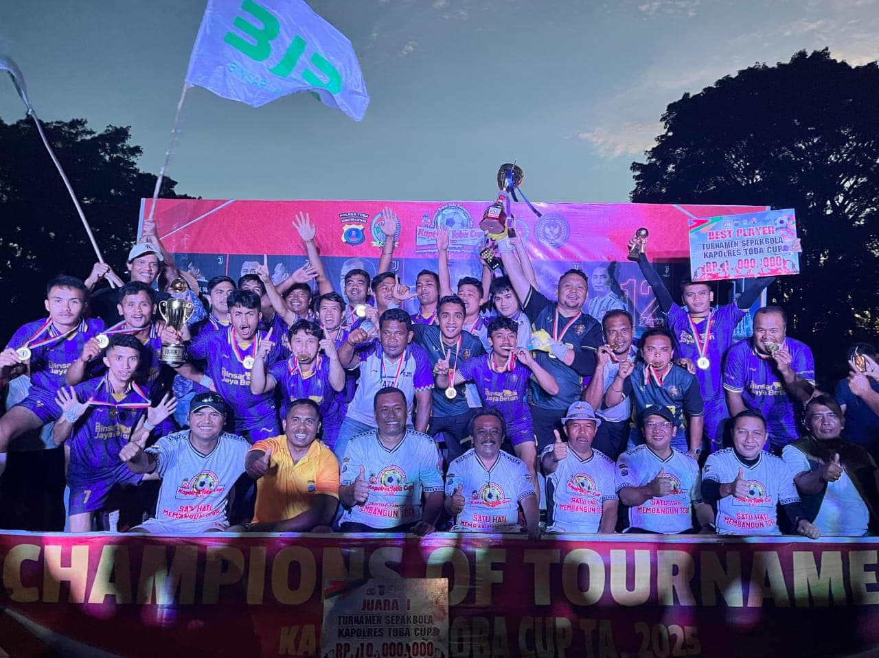 BJB Silaen Juara Turnamen Sepak Bola Kapolres Toba Cup 2025