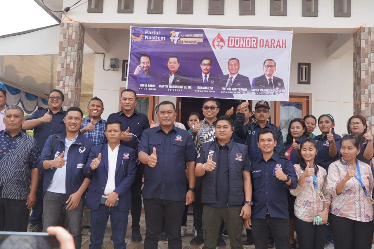 HUT Nasdem ke-14 Dirayakan dengan Berbagai Kegiatan Sosial di Toba