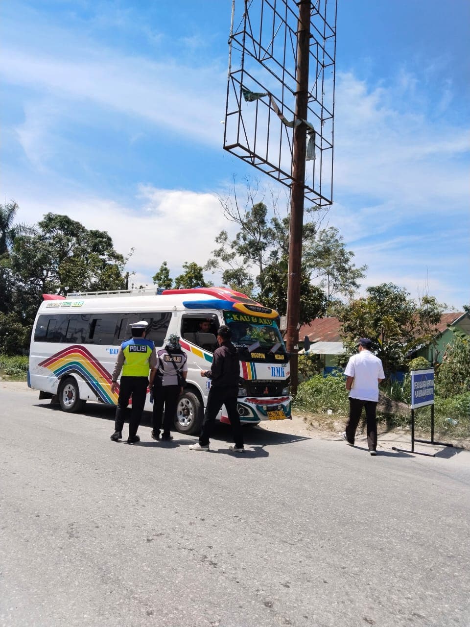 Optimalkan Pendapatan Daerah, Pemkab Toba Gelar Operasi Bersama Kepatuhan Pajak Kendaraan Bermotor 2025 di Porsea