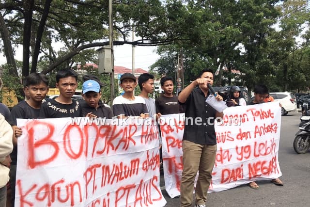 Kejatisu Didemo, Massa Desak Bukti Hasil Penggeledahan PT. Inalum Diumumkan