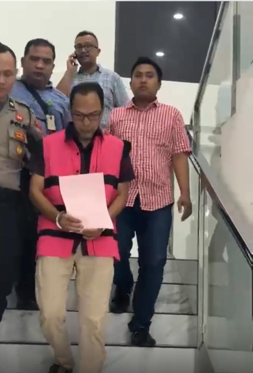 Dinilai Menghambat Dan Persulit Penyelidikan Dugaan Korupsi, Oknum Mantan Pejabat Bank Plat Merah Ditangkap Tim Penyidik Kejari Medan