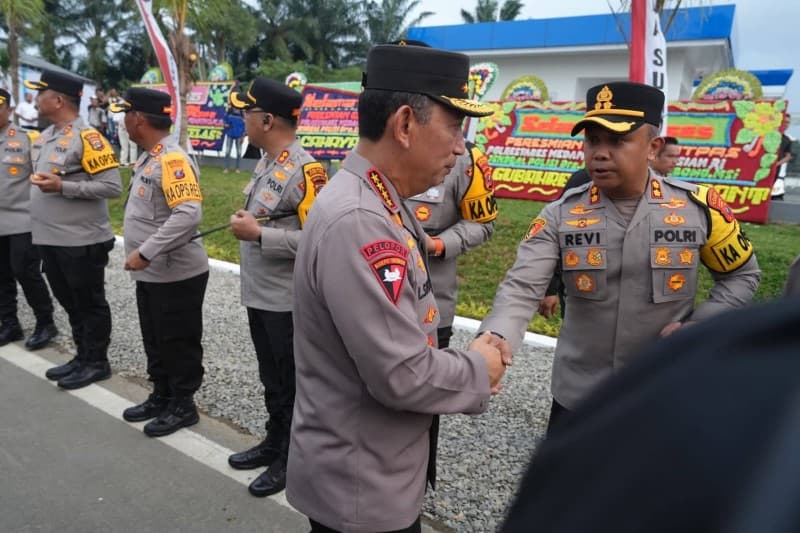 Kapolri Resmikan Sejumlah Gedung Strategis Poldasu