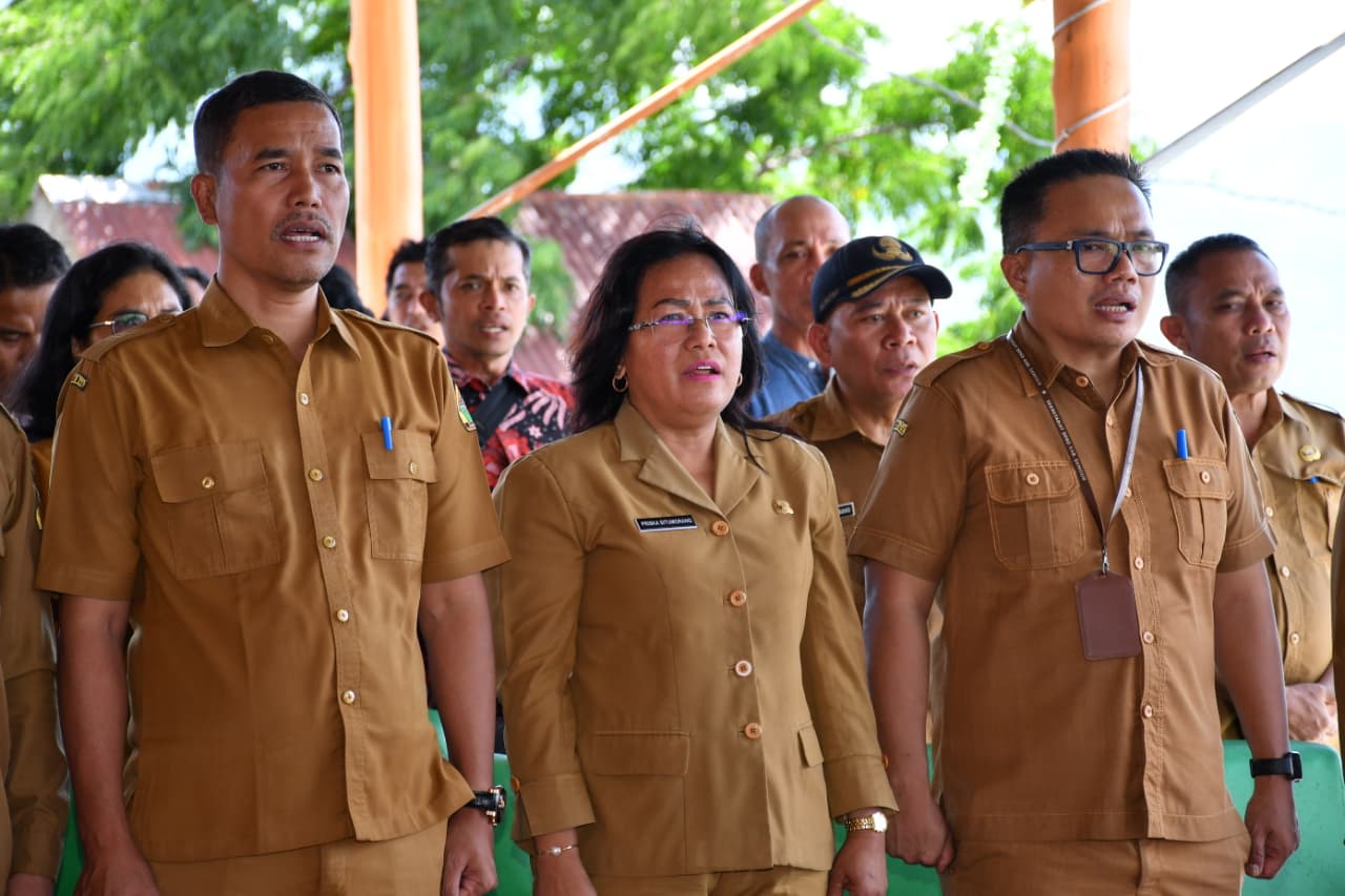 Peringatan Hari Pers Nasional di Samosir, Bupati dan Wabup Samosir Rajut Kebersamaan