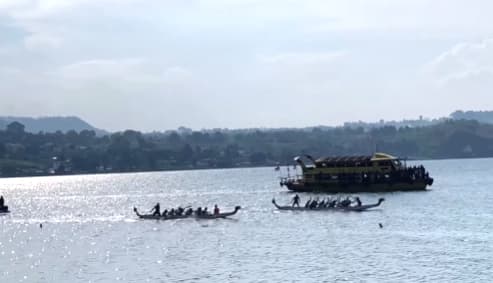 Solu Bolon Semarakkan HUT ke-27 Toba, Semangat Persaudaraan dan Antusiasme Warga Menggema