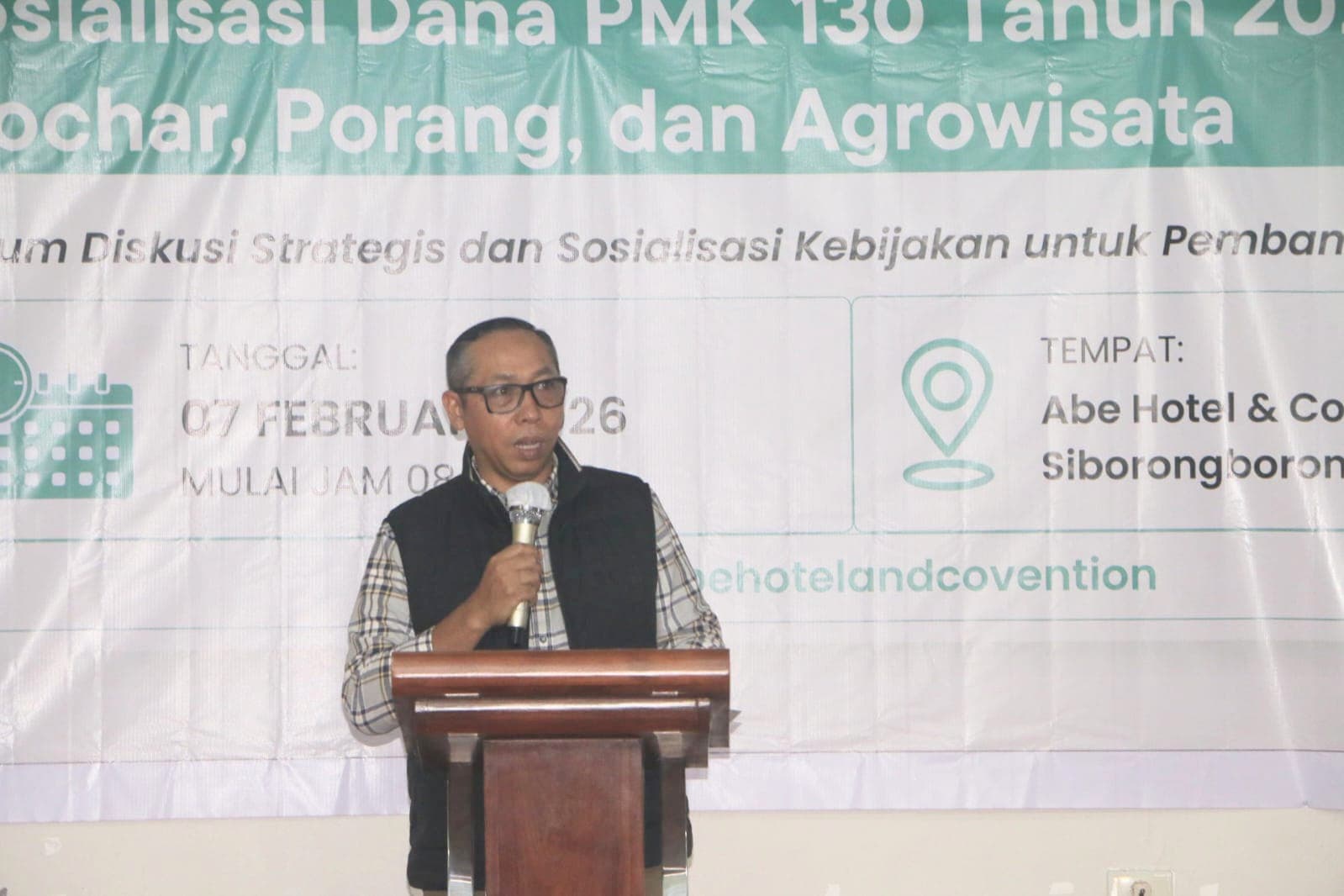 Bupati Tapanuli Utara Buka Panel Diskusi Sosialisasi Dana PMK 130/2024 dan Pengembangan Pertanian
