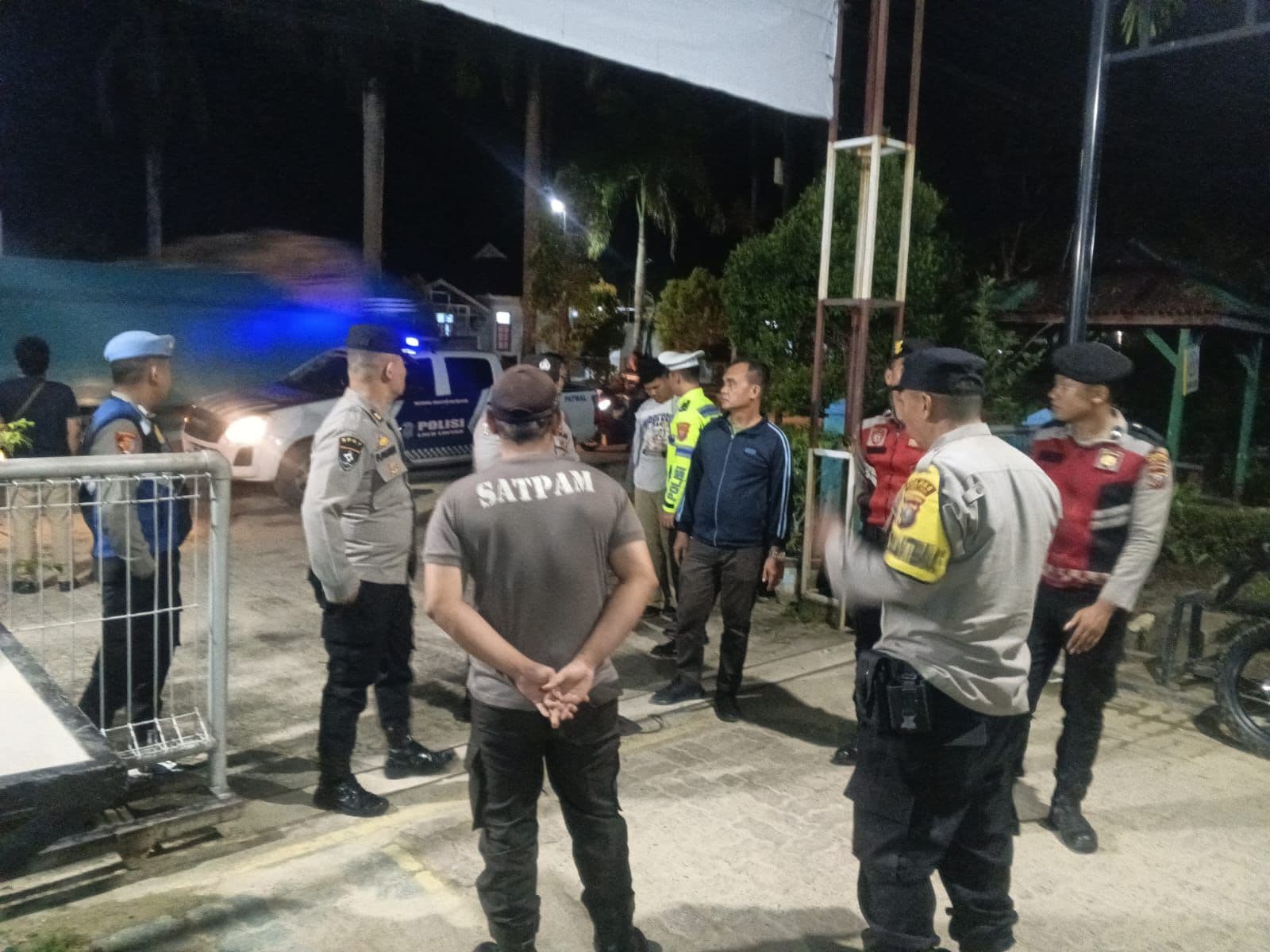 Cegah Kriminalitas dan 3C, Polres Tapteng Gelar Patroli Blue Light di Sejumlah Titik Rawan