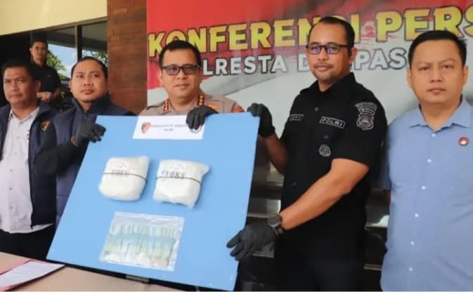 Residivis Baru Bebas Lima Bulan Yang Lalu Diciduk Sat Narkoba Polresta Denpasar Simpan Sabu Seberat 2 Kg