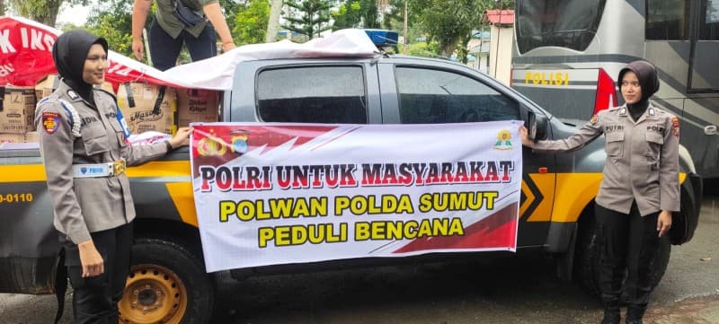 Polwan Polda Sumut Salurkan Bantuan Sosial kepada Korban Banjir di Pangkalan Brandan