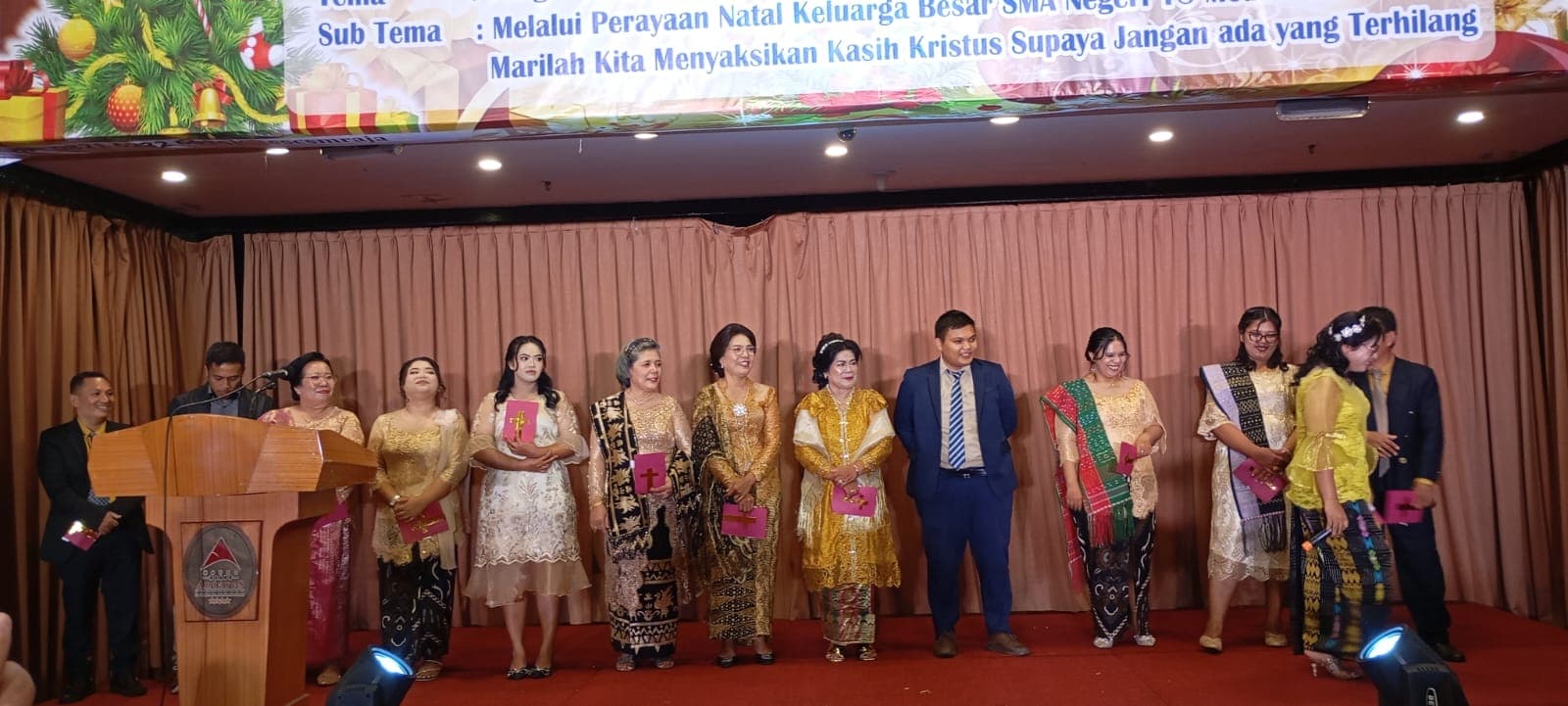 SMAN 18 Medan Rayakan Natal, Yang Hilang Didapat Kembali