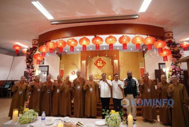 Bupati dan Wabup Karo Silaturrahmi dengan Umat Buddha dan Pengurus Yayasan Vihara Dharma Shanti Berastagi