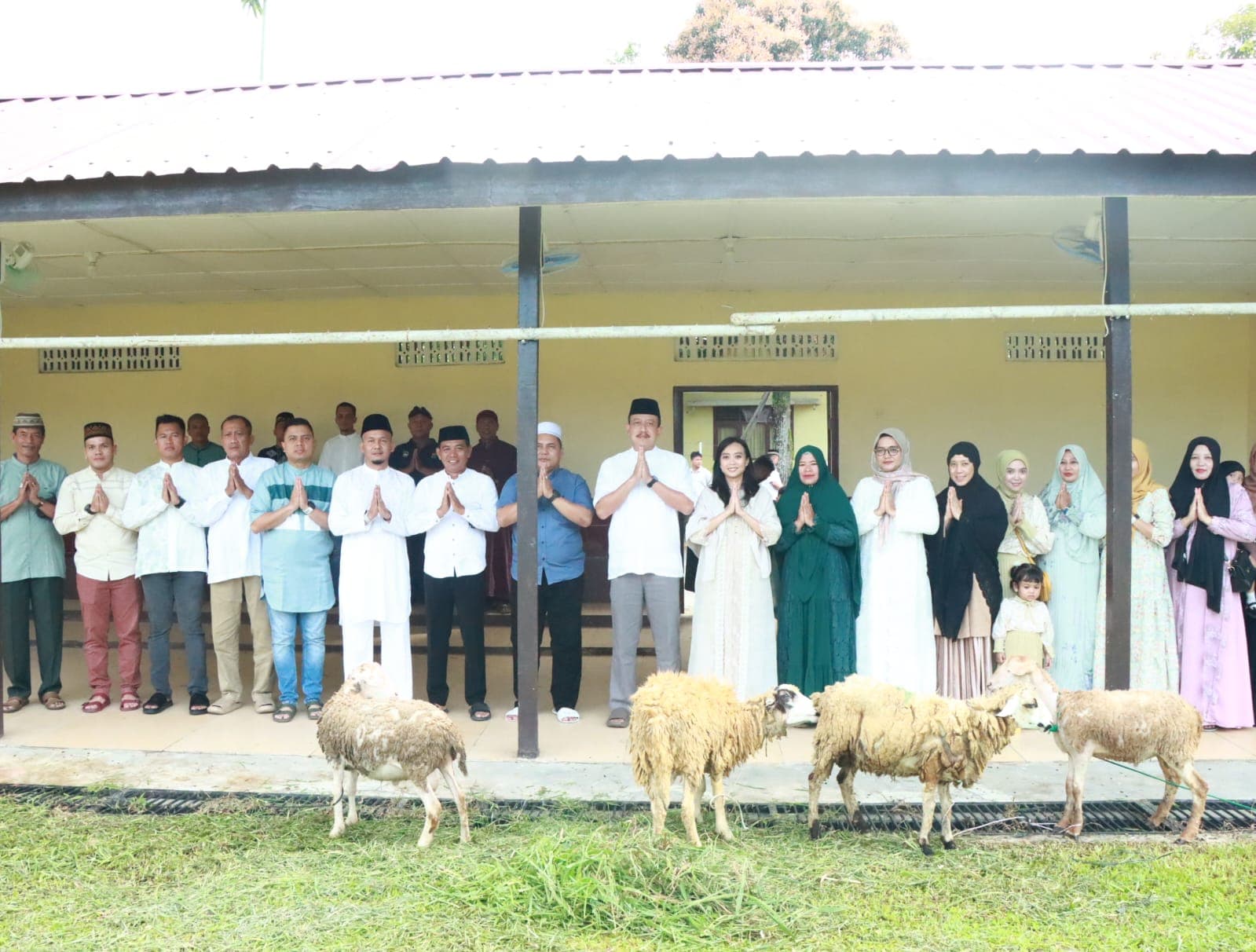 Idul Adha 1446 H, Polres Binjai Sembelih 7 Ekor Sapi dan 9 Ekor Kambing