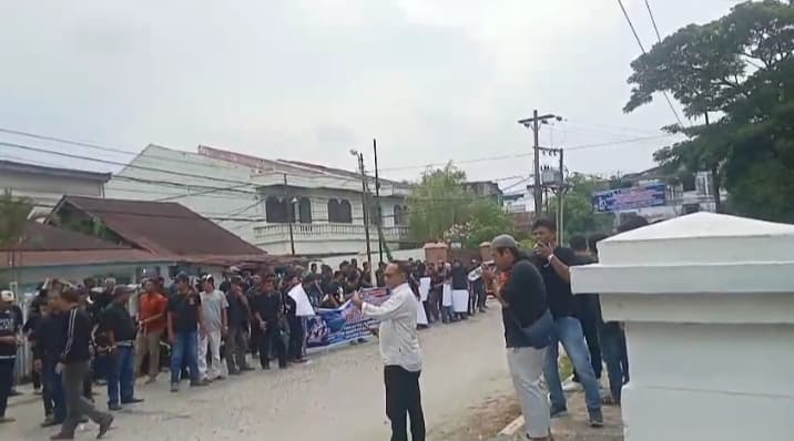 Diduga Massa Bayaran Didalangi Pihak Tertentu Guna Menekan Kasus RMD