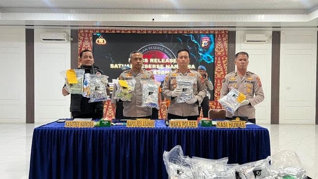 Polres Asahan Bongkar 2 Kasus Besar, 2 Kg Sabu dan Ribuan Liquid Vape Berbahaya Digagalkan