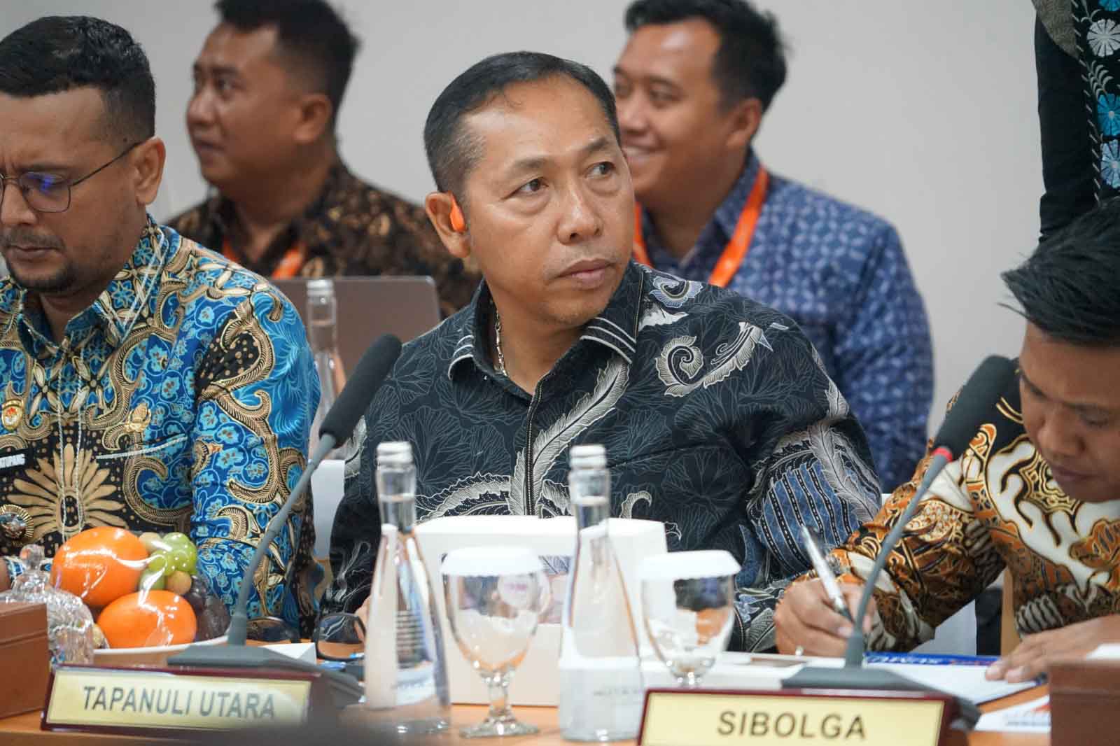 Bupati Taput Hadiri RUPS-LB Bank Sumut, Sepakati Penyertaan Modal Berupa Aset