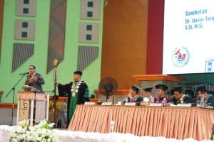 Bupati Taput Hadiri Wisuda IAKN Tarutung, Tegaskan Komitmen Pemerintah Daerah dalam Pengembangan SDM Unggul