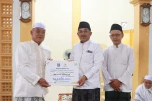 Safari Subuh di Masjid Jamalia, Bupati Anwar Sadat Ajak Masyarakat Aktif Jaga Lingkungan