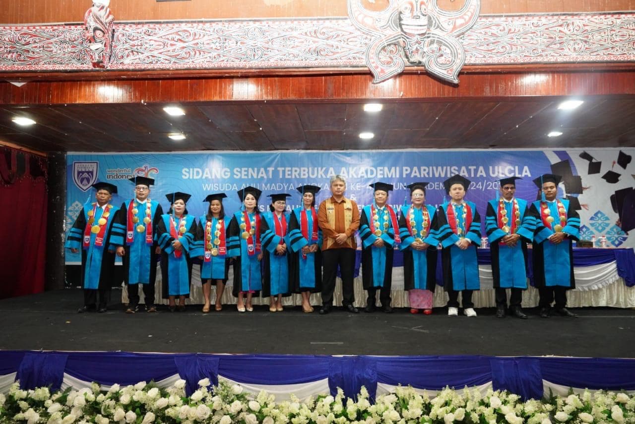 Wabup Taput Sampaikan Orasi Ilmiah, Dorong Lulusan Menjadi Generasi 4B