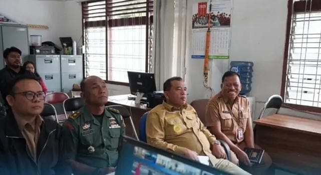 Bupati Karo Hadiri Vidcon Percepatan Pembangunan KDMP