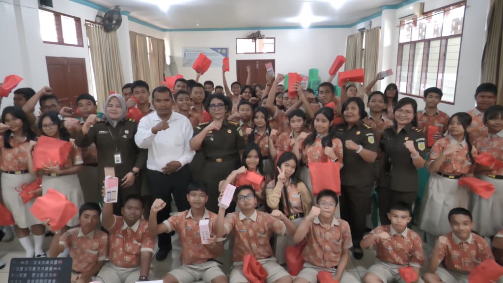 Penyuluhan Hukum Jaksa Kejati Sumut Di Sekolah ST.Ignasius, Cegah Narkoba Dan Ajarkan Etika Hukum Bermedia Sosial Pada Usia Sekolah
