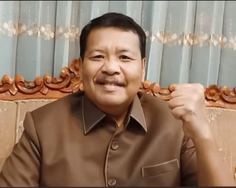 Senior PDIP Taufan Ginting Sinyalir Ketua DPC Humbahas Oloan Nababan Mundur Faktor Internal Bukan Mau Pindah Partai