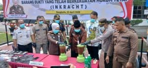 Kejari Bengkalis Musnahkan Barang Rampasan