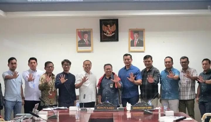 Bupati Karo Terima Kunjungan Tim Verifikasi Sekolah Nasional Terintegrasi, Dorong Peningkatan Mutu Pendidikan