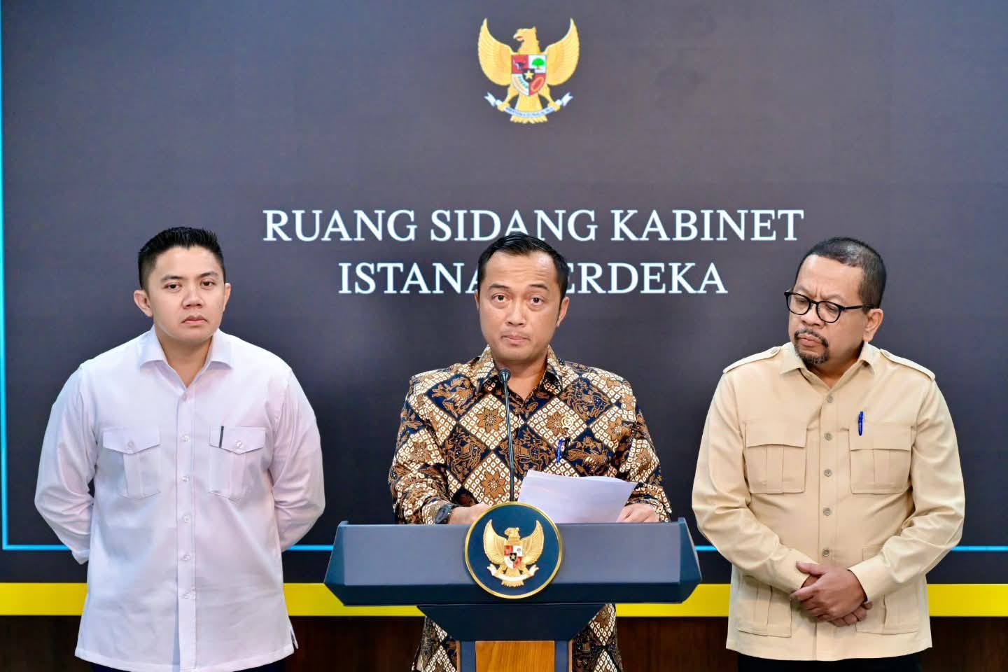 Mensesneg Prasetyo Hadir saat mengumumkan pergantian Kepala BGN. (Foto: Ist/Aktual Online)