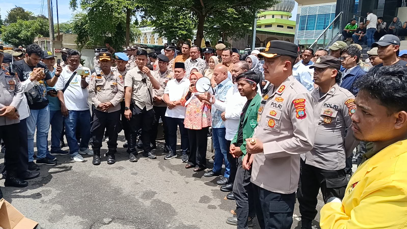 Dikawal Polres Binjai,Aksi Unjukrasa Berjalan Kondusif