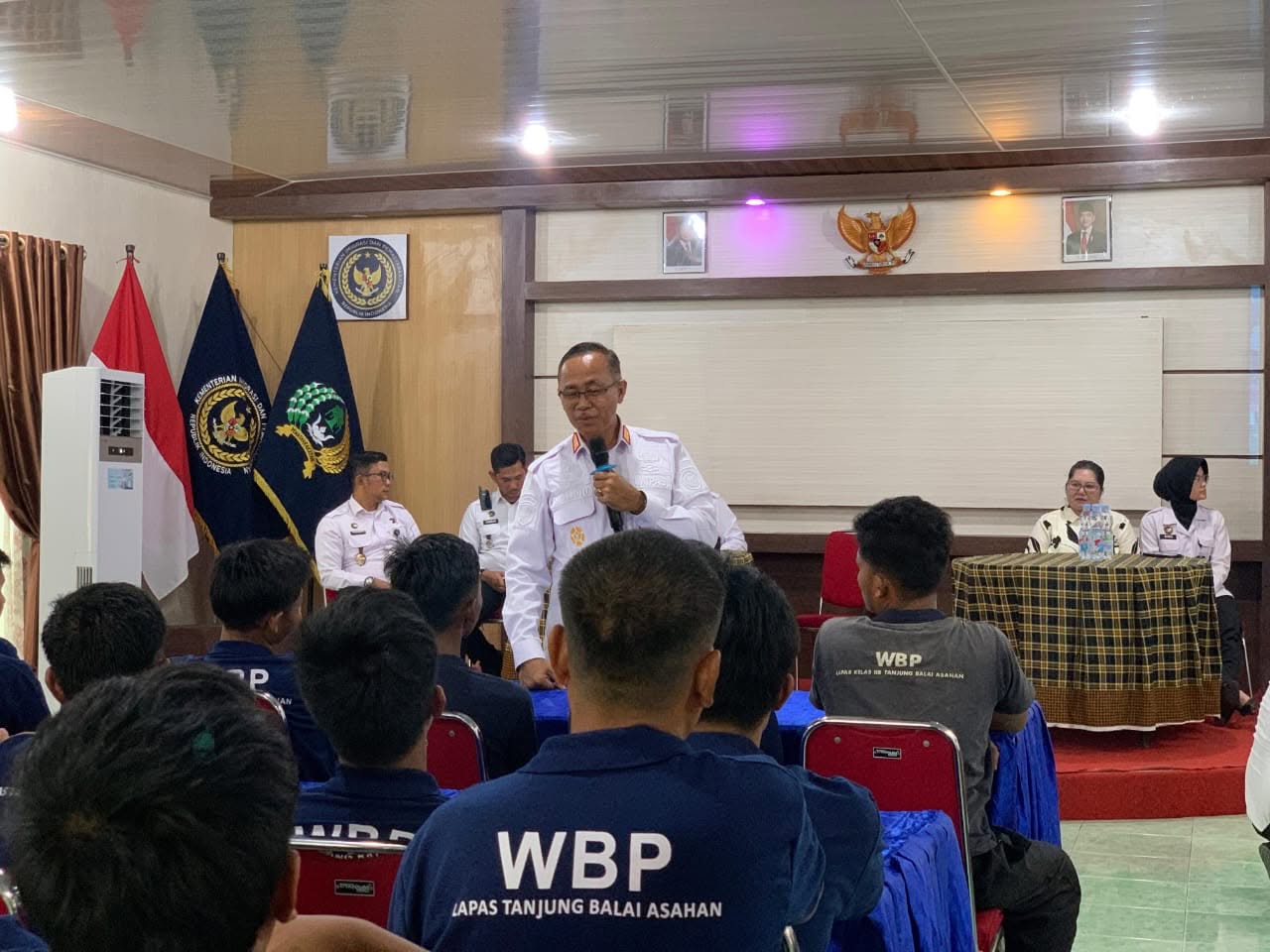 Kalapas Labuhan Ruku Sosialisasikan Program Perkuliahan S-1 Bagi WBP Lapas TBA
