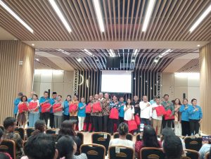 MPKW Sumut-Aceh Berikan Tali Kasih Natal 2025 kepada Guru Sekolah Kristen dan Wartawan